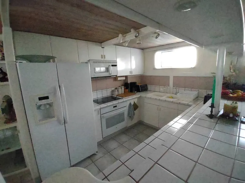 Slide: The Image of Custom 55' Motor Yacht 1994 - 11579160