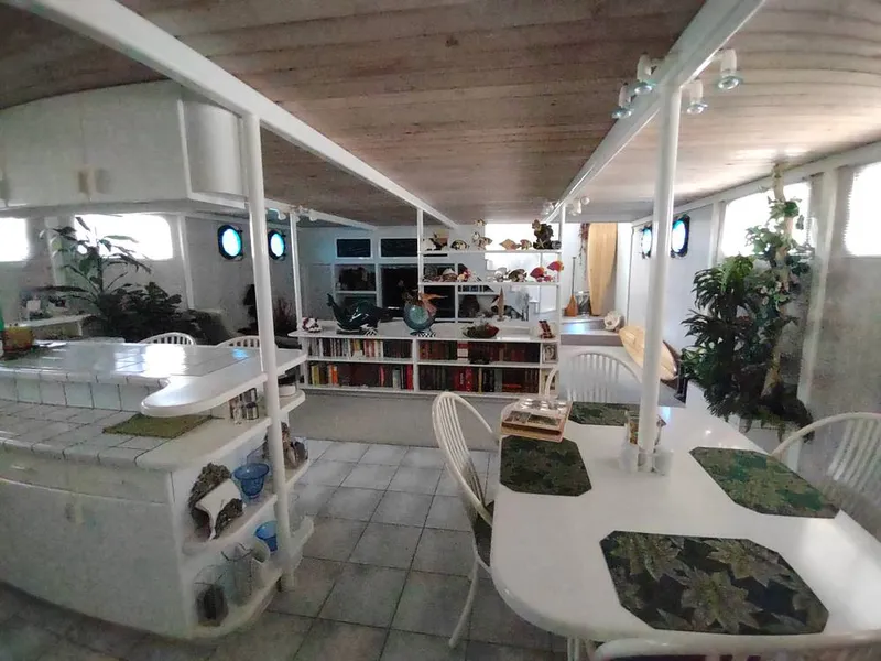 Slide: The Image of Custom 55' Motor Yacht 1994 - 11579163