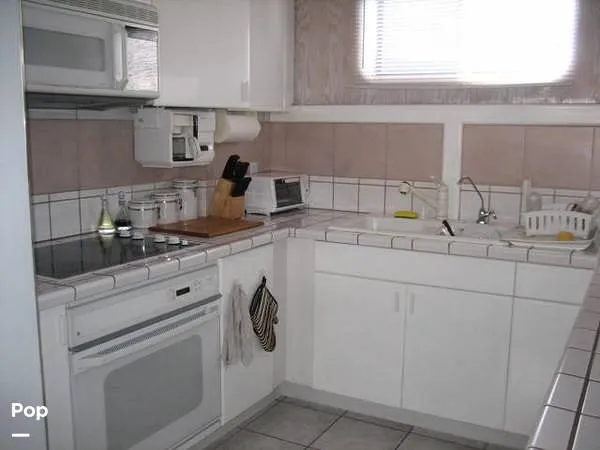 Slide: The Image of Custom 55' Motor Yacht 1994 - 9768424