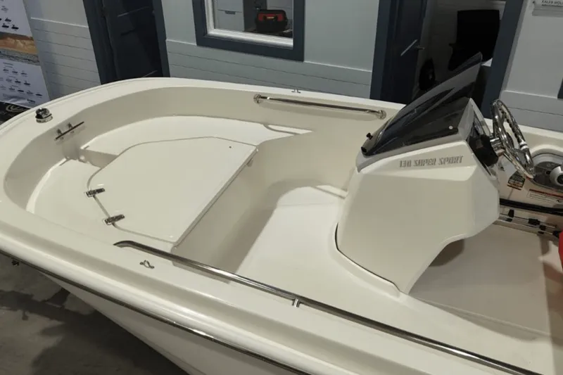 Slide: The Image of Boston Whaler 130 Super Sport 2025 - 2