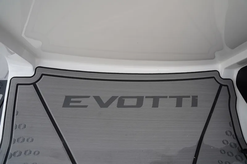 Slide: The Image of Evotti 723CS 2027 - 6