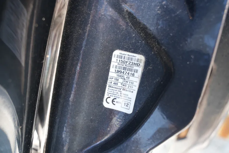 Slide: The Image of Stingray Boat Company 234LR OB 2013 - 7