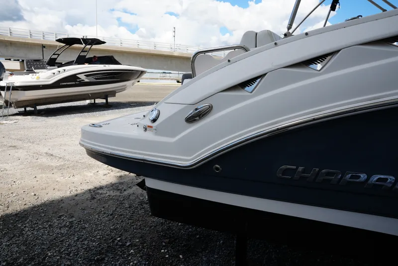 Slide: The Image of Chaparral 224 Sunesta 2014 - 29
