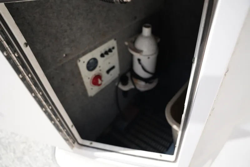 Slide: The Image of Chaparral 224 Sunesta 2014 - 18
