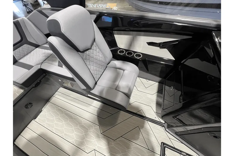 Slide: The Image of Yamaha 222XD 2025 - 11