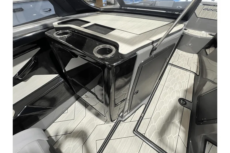 Slide: The Image of Yamaha 222XD 2025 - 12