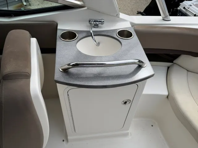 Slide: The Image of Sea Ray 250SLX 2013 - 2