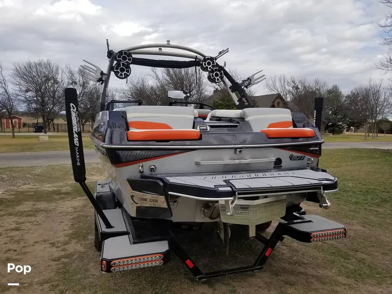 Slide: The Image of Malibu 22 MXZ Wakesetter 2019 - 9913582