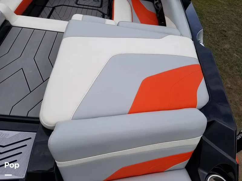 Slide: The Image of Malibu 22 MXZ Wakesetter 2019 - 9913609