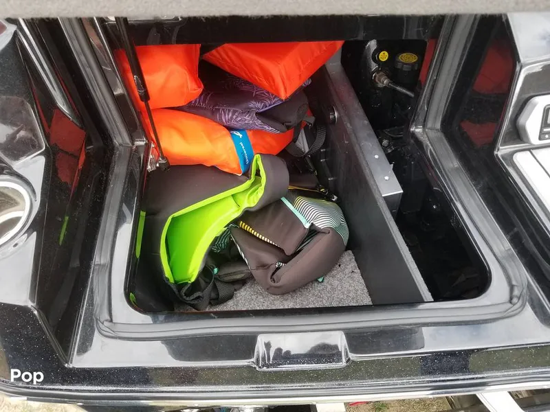 Slide: The Image of Compartment Storage - 9913610