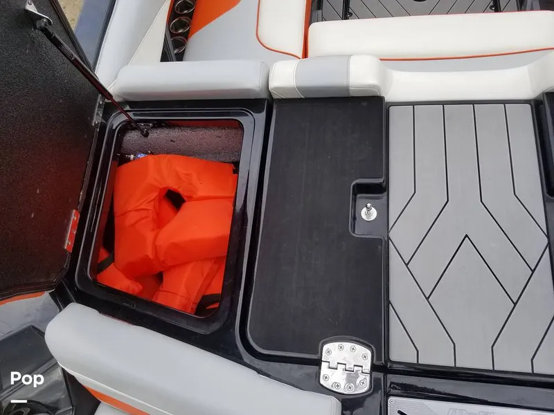 Slide: The Image of Compartment Storage - 9913616