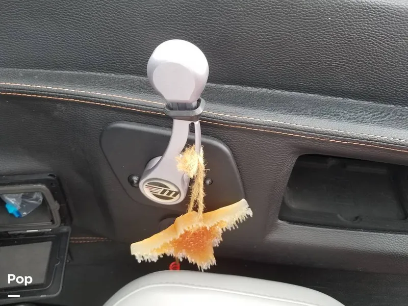 Slide: The Image of Malibu 22 MXZ Wakesetter 2019 - 9913645