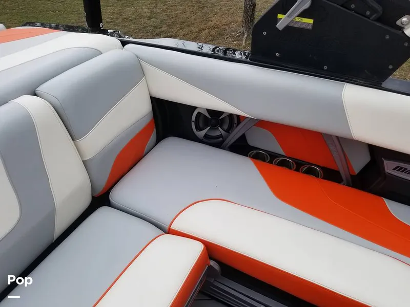 Slide: The Image of Malibu 22 MXZ Wakesetter 2019 - 9913661