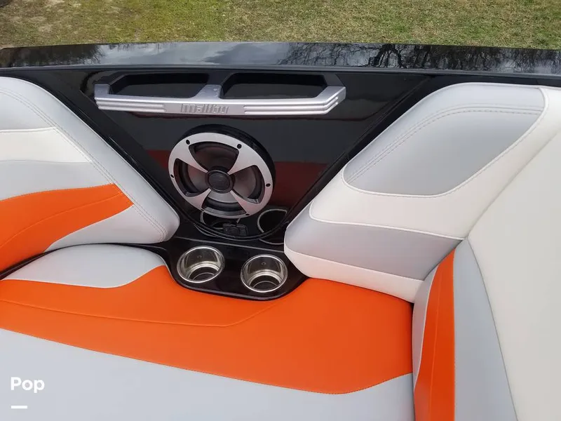 Slide: The Image of Malibu 22 MXZ Wakesetter 2019 - 9913667