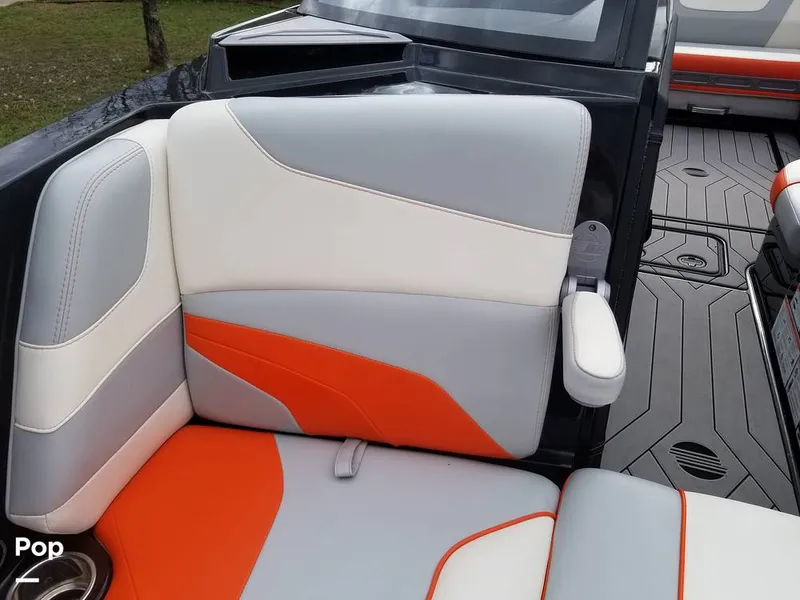 Slide: The Image of Malibu 22 MXZ Wakesetter 2019 - 9913672