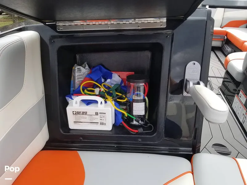 Slide: The Image of Malibu 22 MXZ Wakesetter 2019 - 9913674