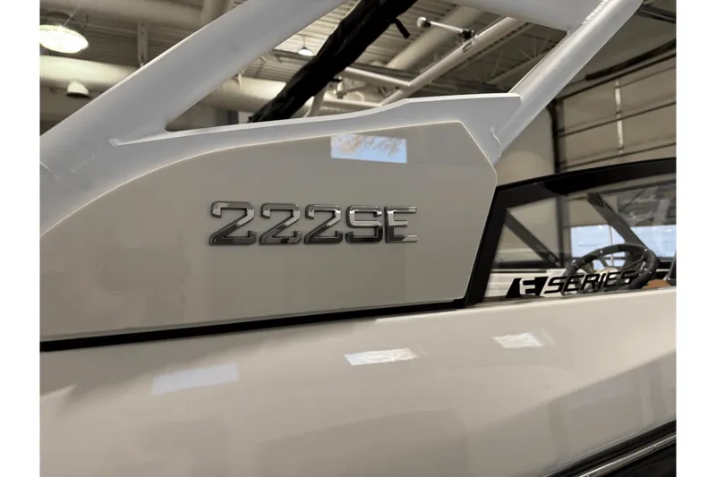 Slide: The Image of Yamaha 222SE 2025 - 4