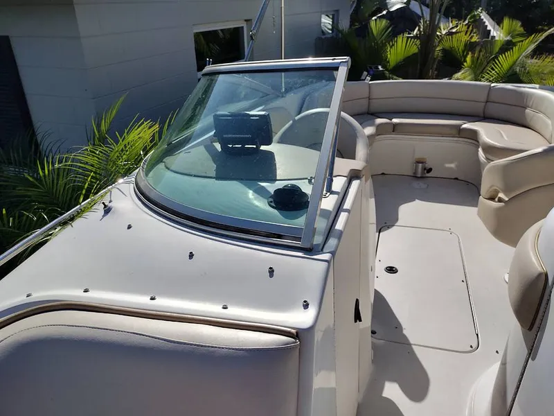 Slide: The Image of Sea Ray 260 Signature 2001 - 11679636