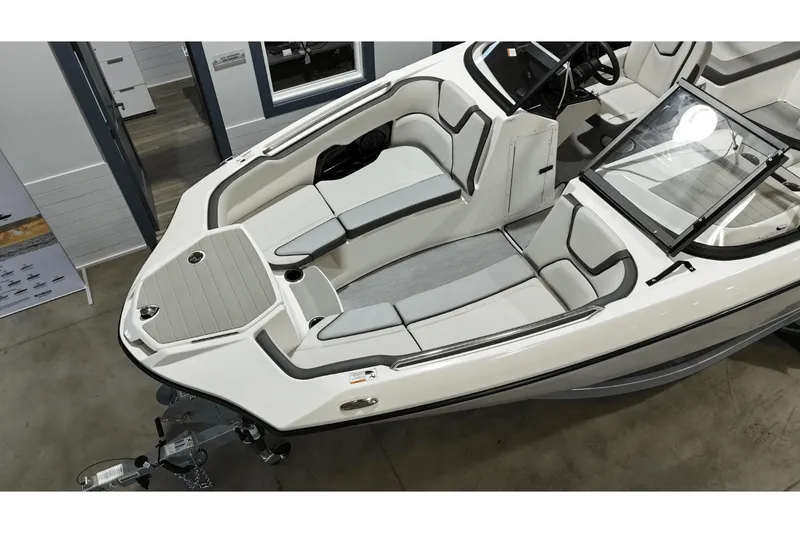 Slide: The Image of Yamaha AR250 2025 - 12