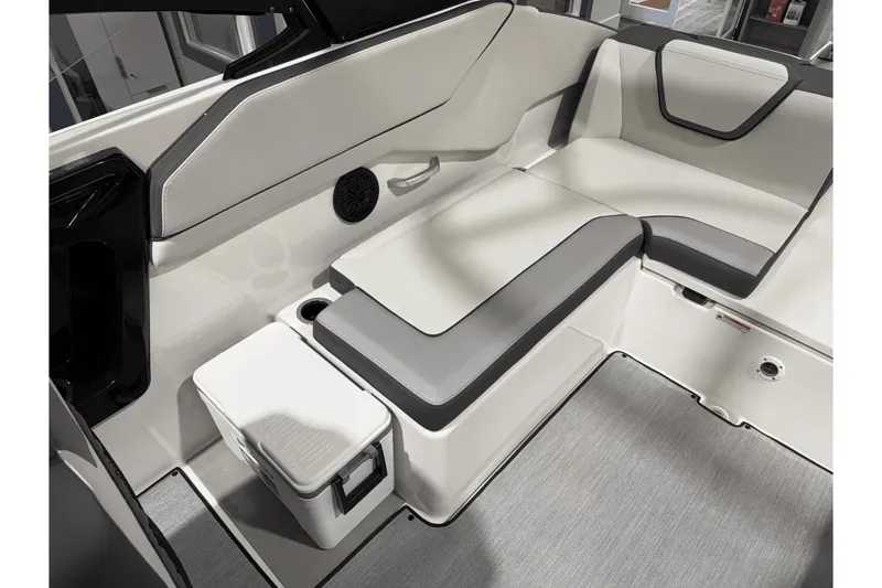 Slide: The Image of Yamaha AR250 2025 - 7