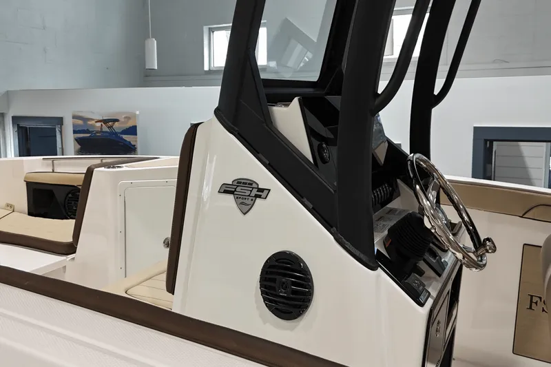 Slide: The Image of Yamaha 255 FSH Sport E 2025 - 10