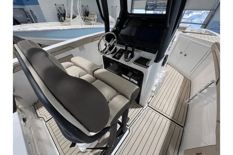 Slide: The Image of Yamaha 255 FSH Sport E 2025 - 12