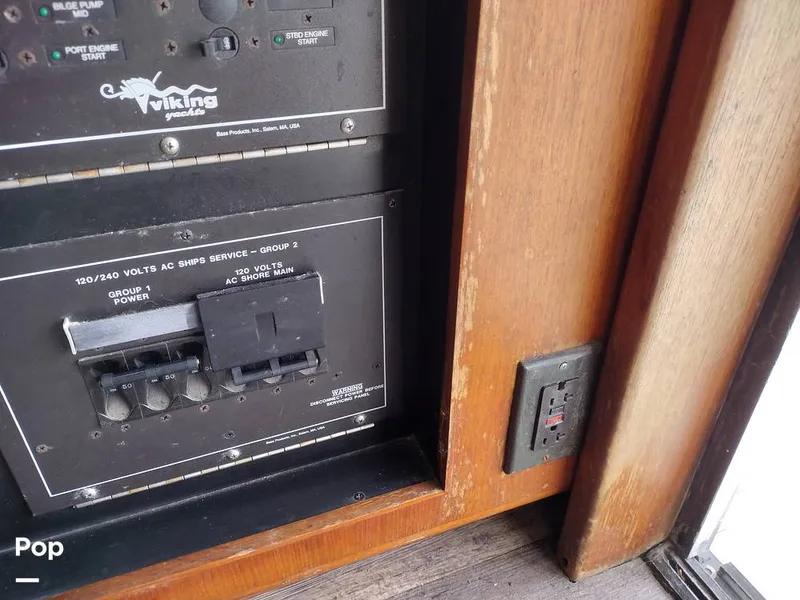 Slide: The Image of Viking 53 Sport Fisherman 1990 - 10146289