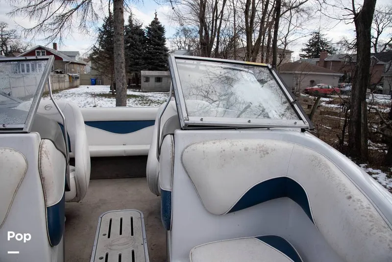 Slide: The Image of Crownline Boats 180BR 2003 - 9991234