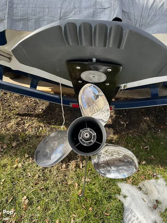 Slide: The Image of Crownline Boats 180BR 2003 - 9991320
