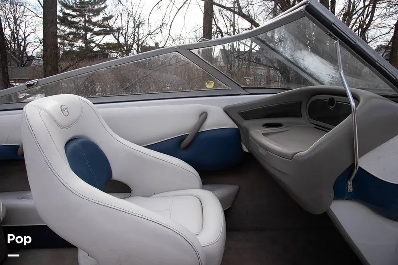 Slide: The Image of Crownline Boats 180BR 2003 - 9991208