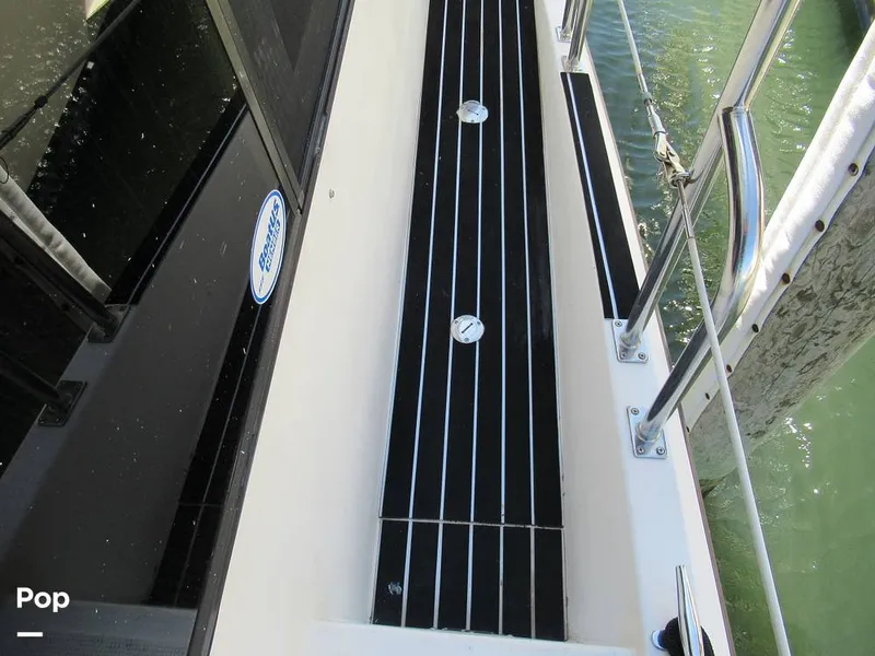 Slide: The Image of Symbol 44 MKII Sundeck 1987 - 10468485