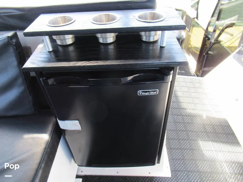 Slide: The Image of Symbol 44 MKII Sundeck 1987 - 10468499