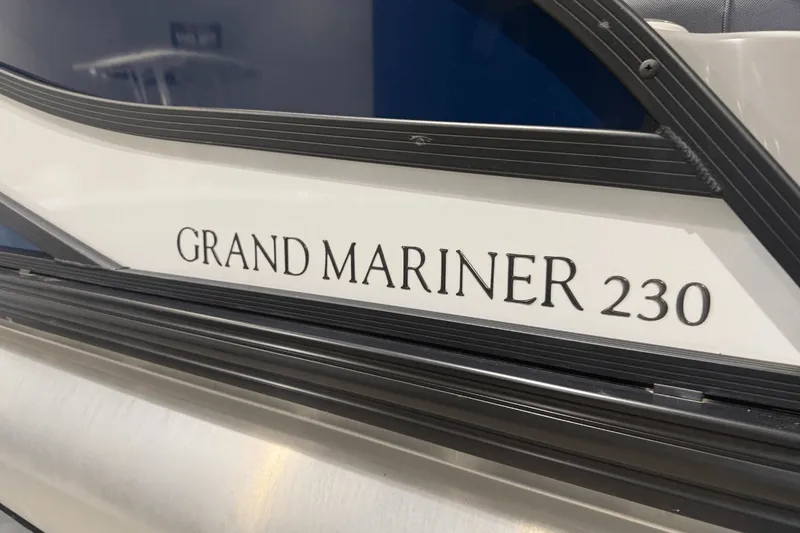 Slide: The Image of Harris 230 GRAND MARINER 2023 - 4