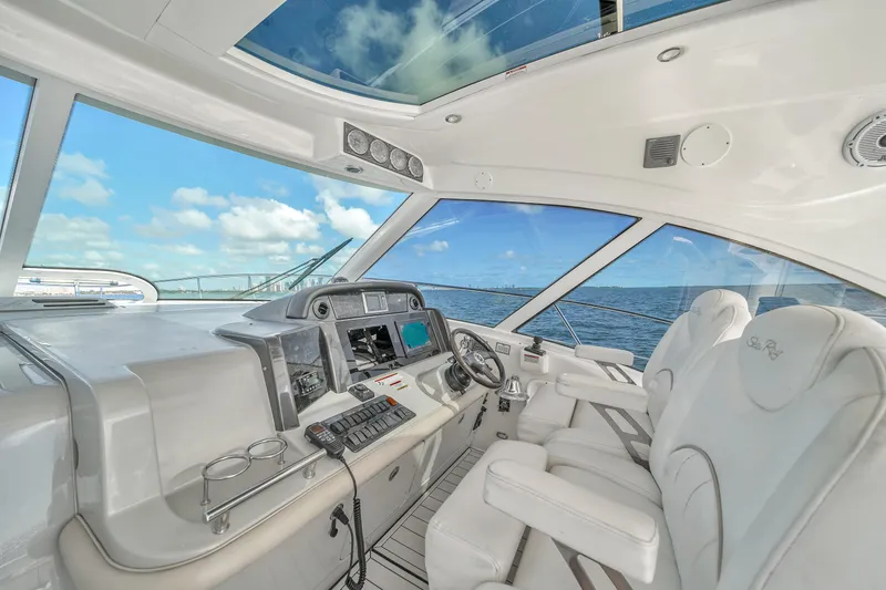 Slide: The Image of Sea Ray 500 Sundancer 2010 - 73