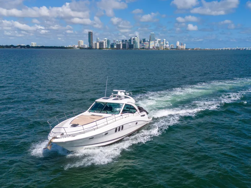 Slide: The Image of Sea Ray 500 Sundancer 2010 - 4