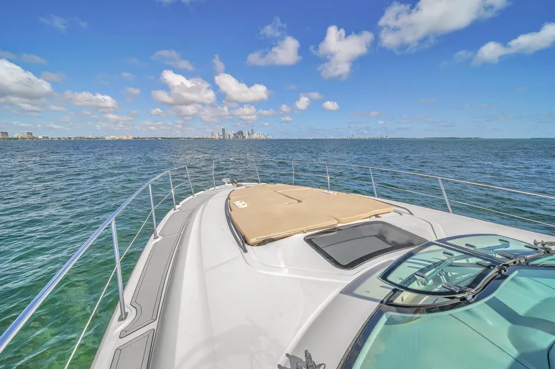Slide: The Image of Sea Ray 500 Sundancer 2010 - 57