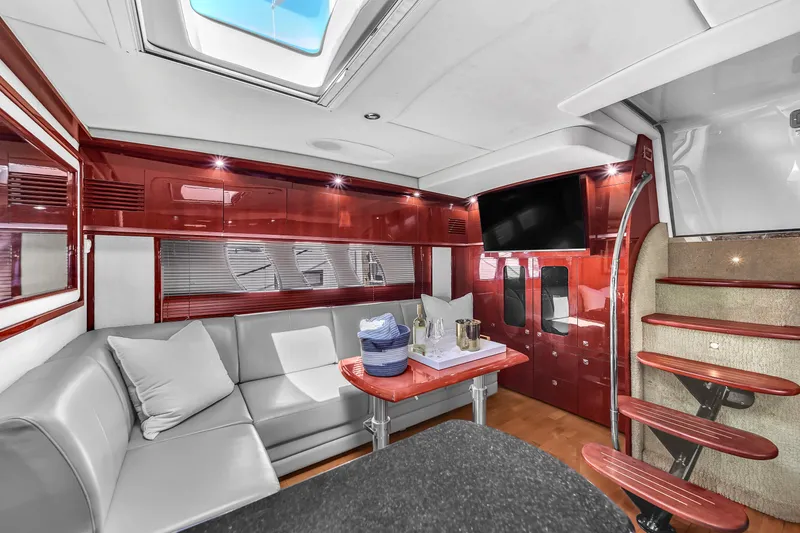 Slide: The Image of Sea Ray 500 Sundancer 2010 - 38