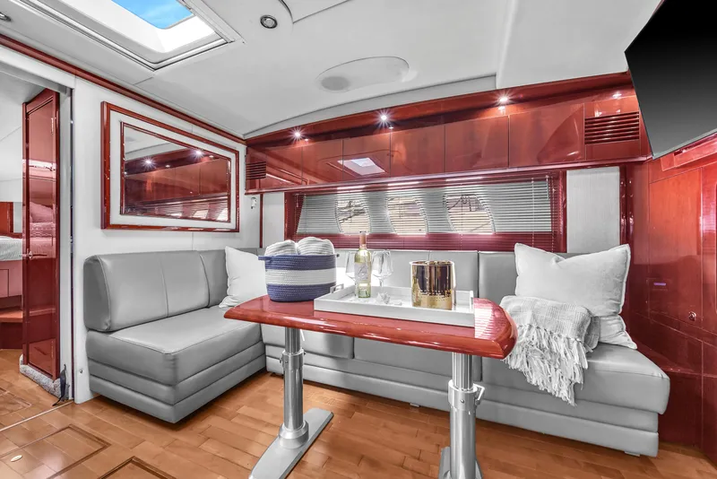 Slide: The Image of Sea Ray 500 Sundancer 2010 - 35
