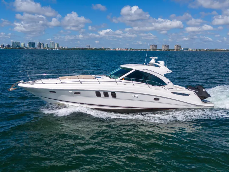 Slide: The Image of Sea Ray 500 Sundancer 2010 - 29
