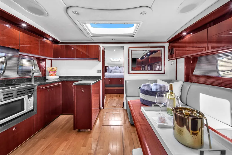Slide: The Image of Sea Ray 500 Sundancer 2010 - 40