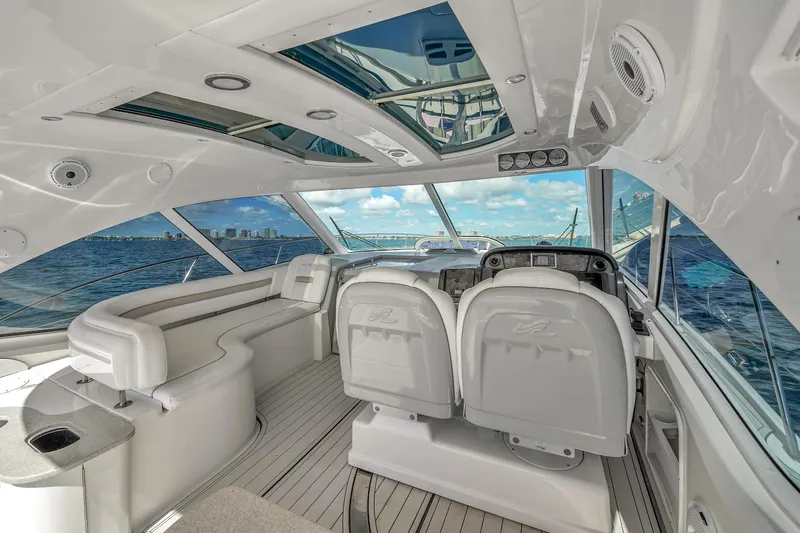 Slide: The Image of Sea Ray 500 Sundancer 2010 - 75