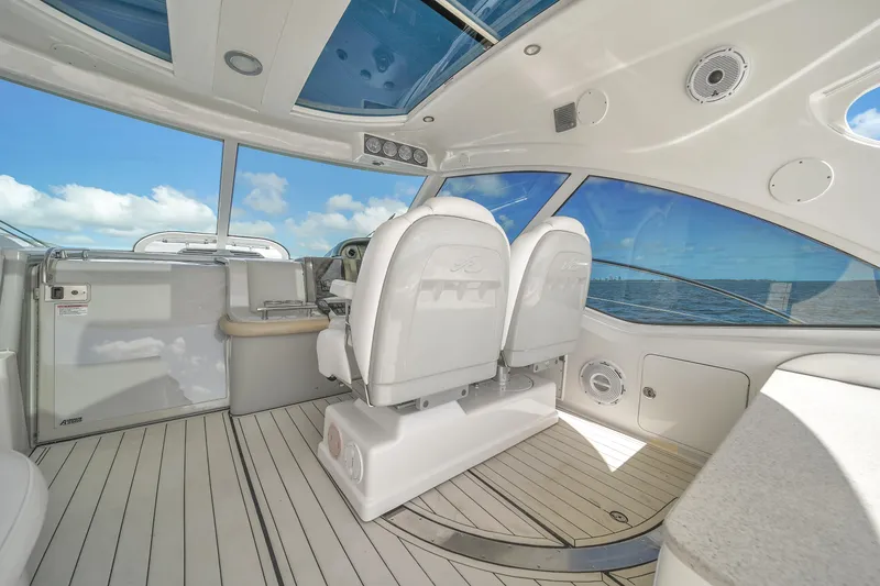 Slide: The Image of Sea Ray 500 Sundancer 2010 - 70