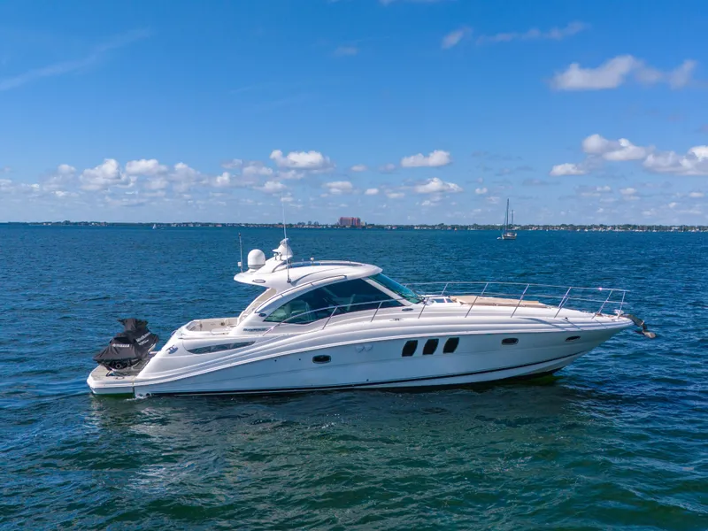 Slide: The Image of Sea Ray 500 Sundancer 2010 - 2