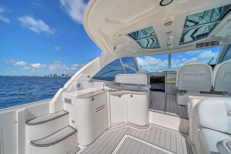 Slide: The Image of Sea Ray 500 Sundancer 2010 - 65