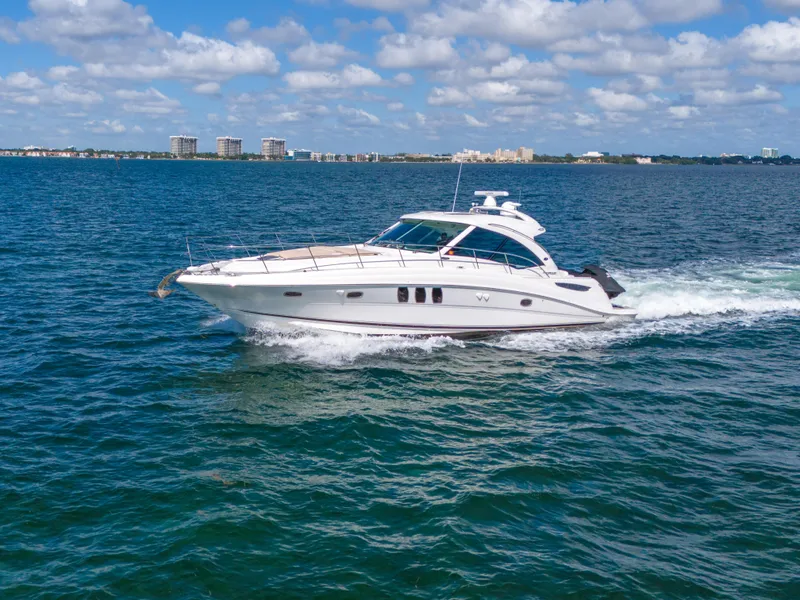 Slide: The Image of Sea Ray 500 Sundancer 2010 - 5