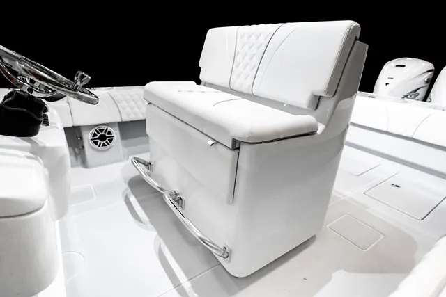 Slide: The Image of Contender 35ST CUSTOM BUILD 35' 2026 - 34