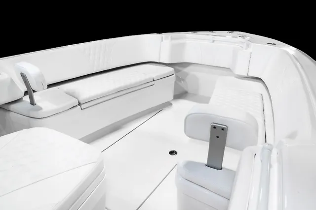 Slide: The Image of Contender 35ST CUSTOM BUILD 35' 2026 - 37