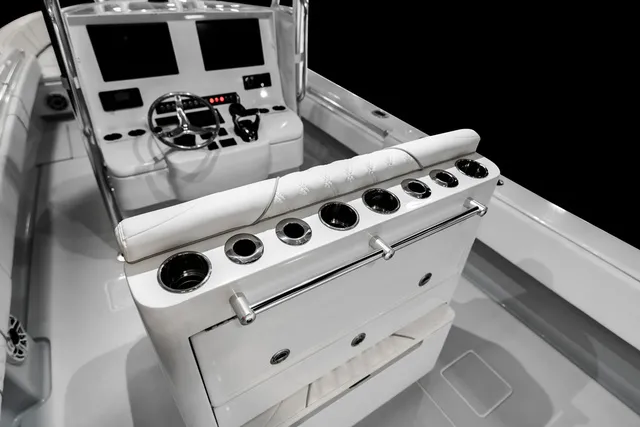 Slide: The Image of Contender 35ST CUSTOM BUILD 35' 2026 - 39