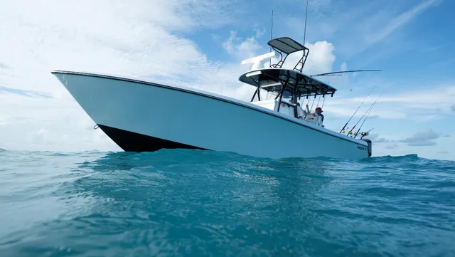 Slide: The Image of Contender 35ST CUSTOM BUILD 35' 2026 - 7