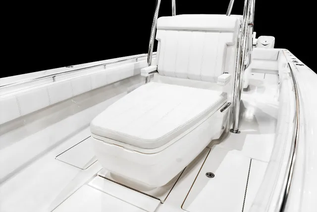 Slide: The Image of Contender 35ST CUSTOM BUILD 35' 2026 - 84